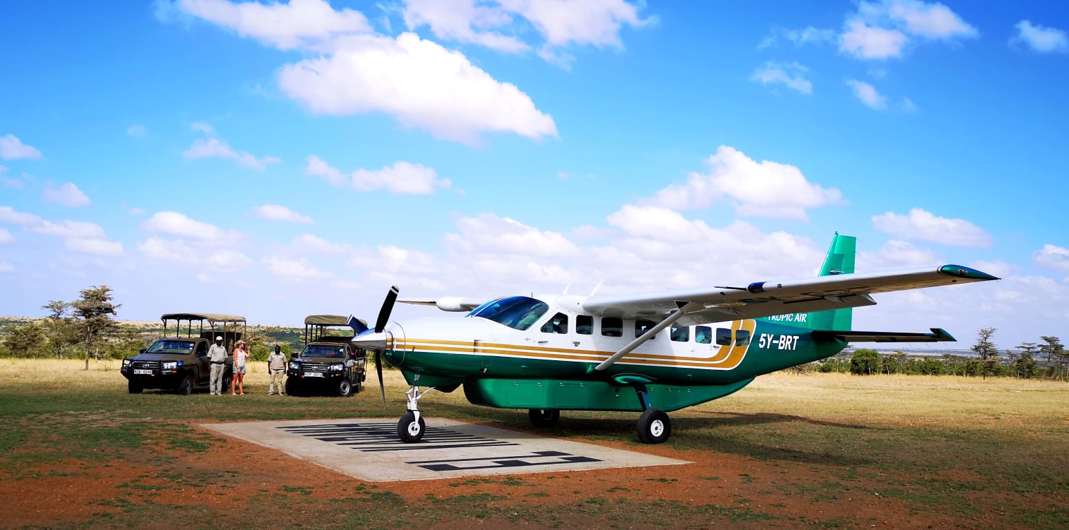El Karama Lodge fixed-wing plane
