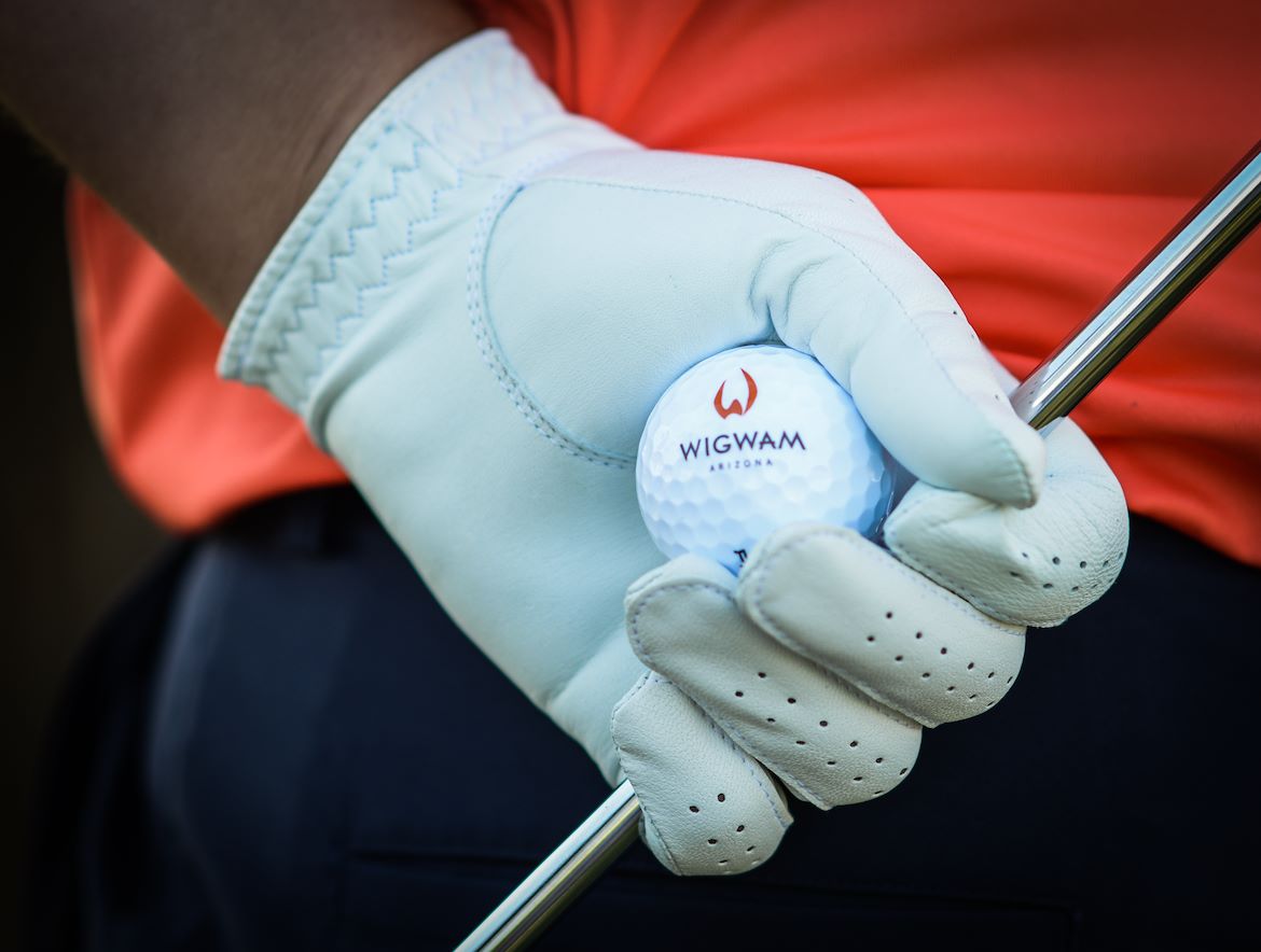 The Wigwam golf glove ball